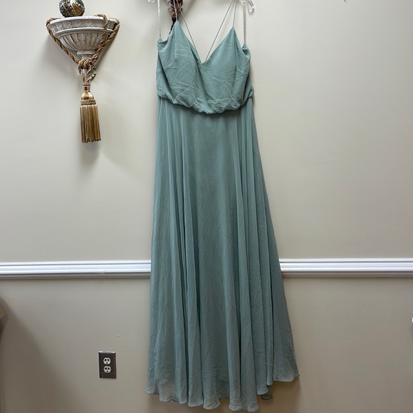 New Jenny Yoo Inesse Dress!!🔥🔥🔥 - Picture 5 of 15